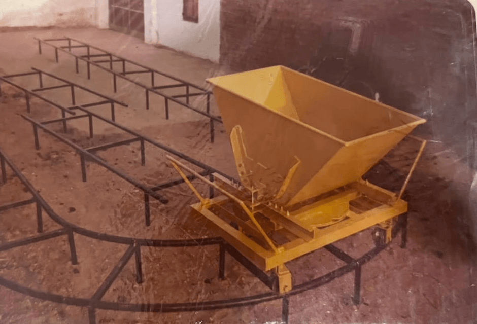 Ambish Engineering Historical Archive Photograph